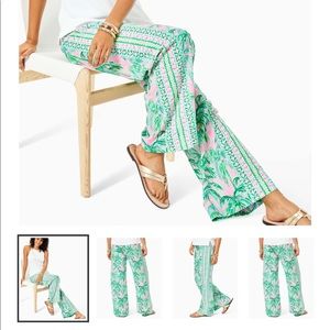 33” Bal Harbour Mid Rise Palazzo Pant
Pink Blossom Suite Views Engineered Pants